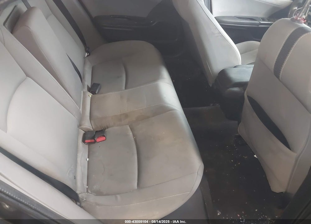 2016 HONDA CIVIC VIN: 2HGFC1F32GH652604