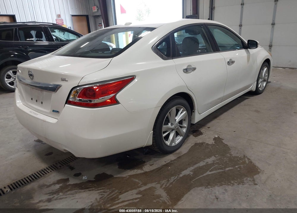 2014 NISSAN ALTIMA VIN: 1N4AL3AP1EN254177
