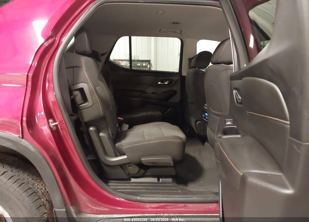 2018 CHEVROLET TRAVERSE VIN: 1GNERGKW6JJ230361