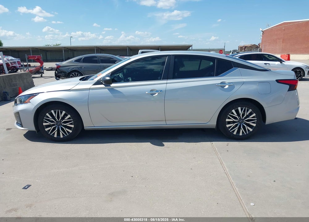 2024 NISSAN ALTIMA VIN: 1N4BL4DV8RN379185