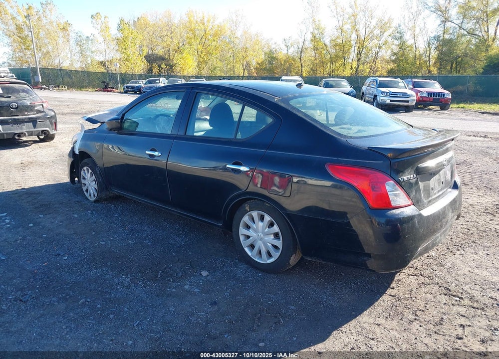 2018 NISSAN VERSA VIN: 3N1CN7AP0JL839379