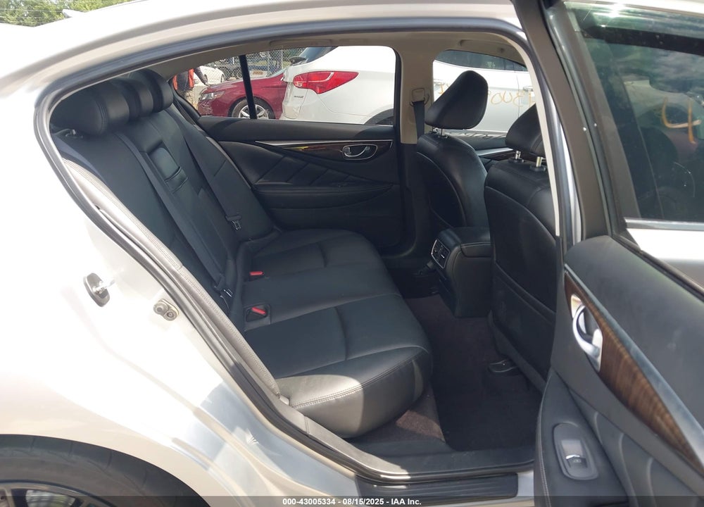 2018 INFINITI Q50 VIN: JN1EV7AR4JM437610