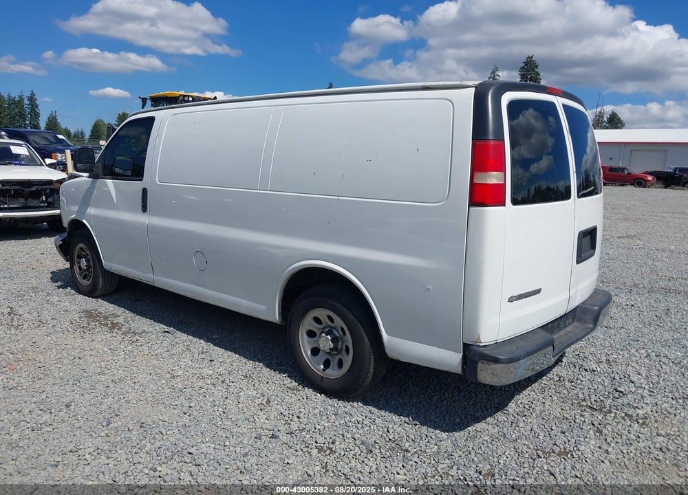 2009 CHEVROLET EXPRESS 1500 WORK VAN VIN: 1GCFG15X091104688