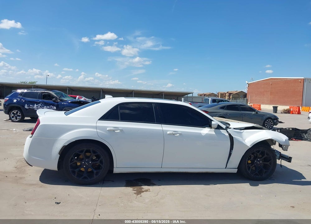 2018 CHRYSLER 300 300S VIN: 2C3CCABG3JH269504
