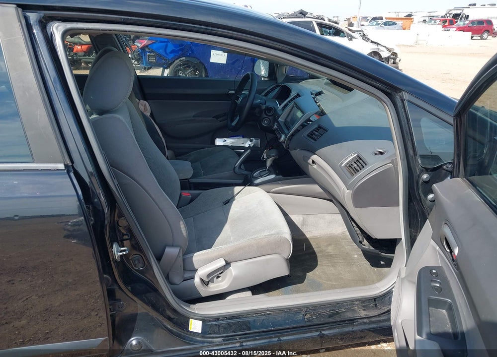2011 HONDA CIVIC LX VIN: 19XFA1F58BE031913