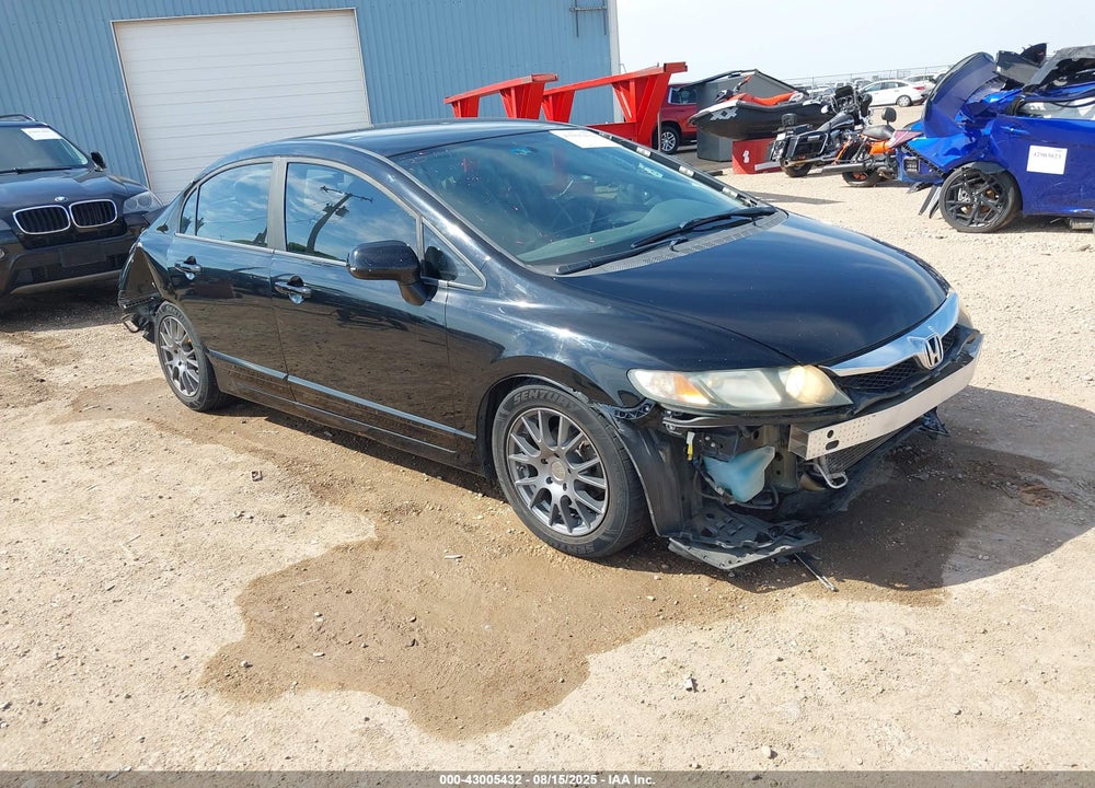 2011 HONDA CIVIC LX VIN: 19XFA1F58BE031913