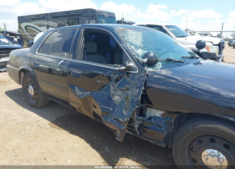 2009 FORD CROWN VICTORIA VIN: 2FAHP71V69X148059