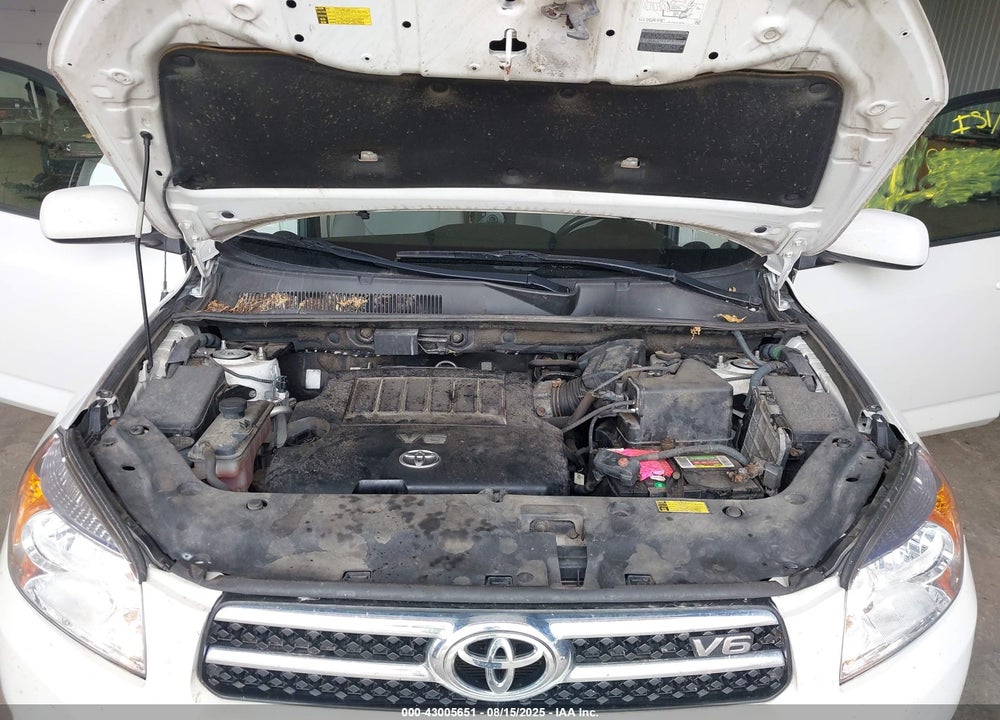 2007 TOYOTA RAV4 LIMITED V6 VIN: JTMBK31V575028355