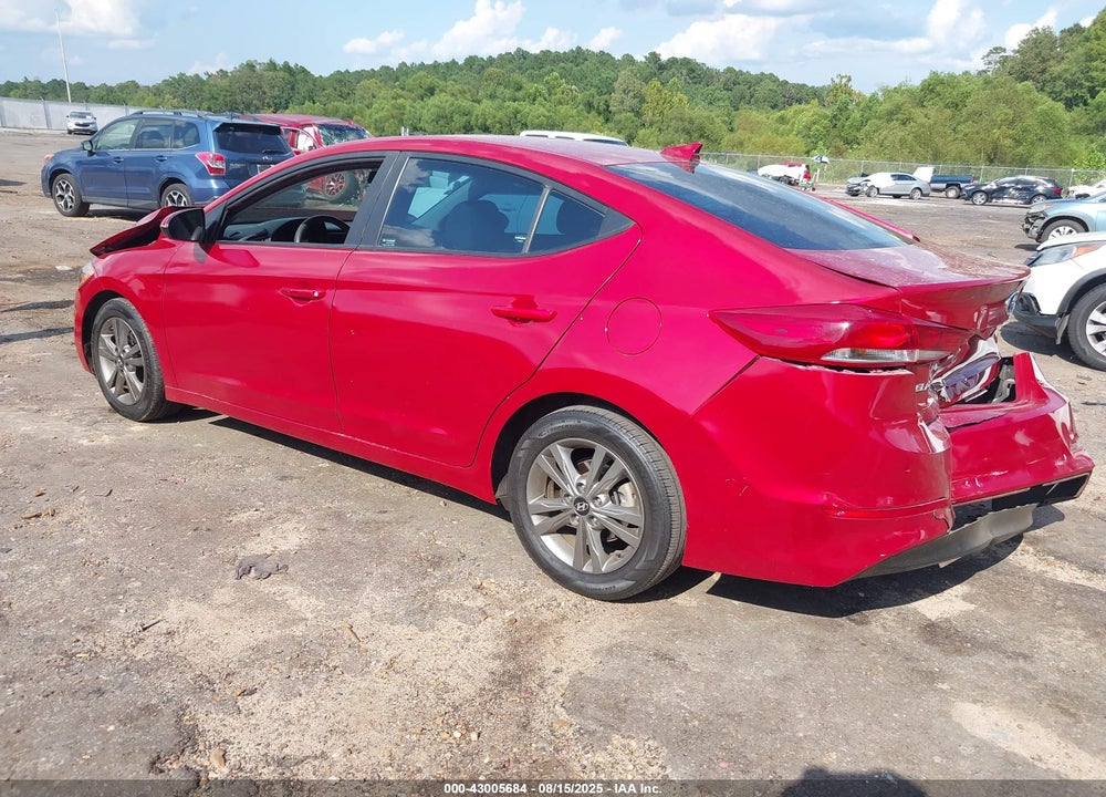 2018 HYUNDAI ELANTRA VIN: 5NPD84LF1JH244066