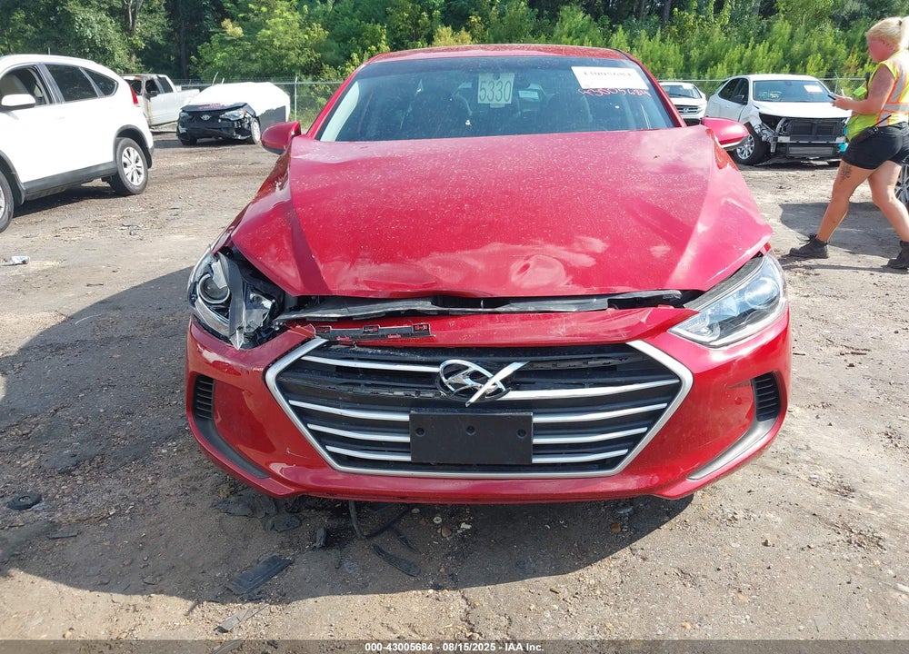 2018 HYUNDAI ELANTRA VIN: 5NPD84LF1JH244066
