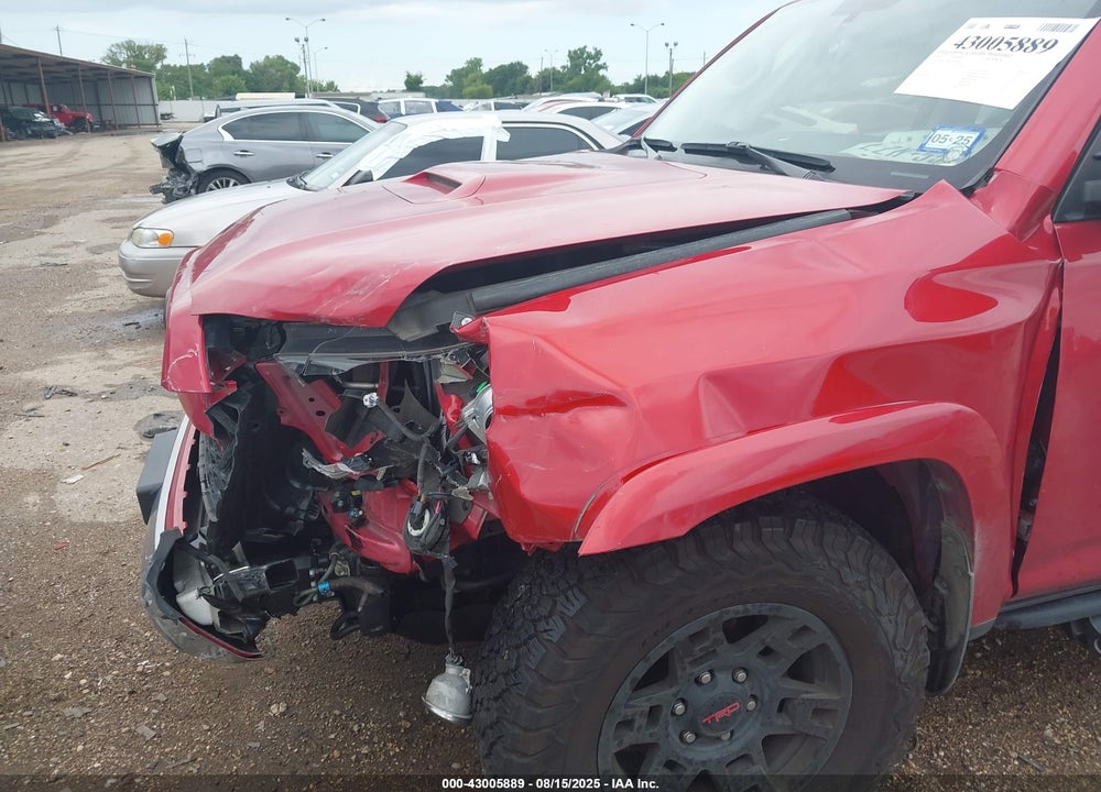 2019 TOYOTA 4RUNNER TRD OFF ROAD PREMIUM VIN: JTEBU5JR4K5677481