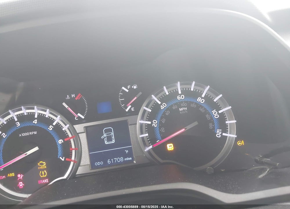 2019 TOYOTA 4RUNNER TRD OFF ROAD PREMIUM VIN: JTEBU5JR4K5677481