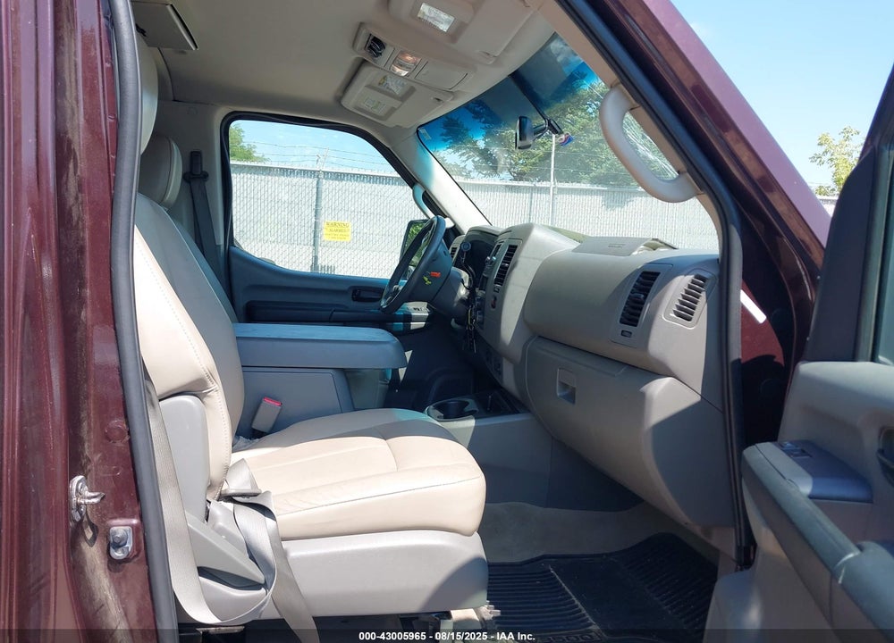 2014 NISSAN NV PASSENGER NV3500 HD SL V8 VIN: 5BZAF0AA6EN160792