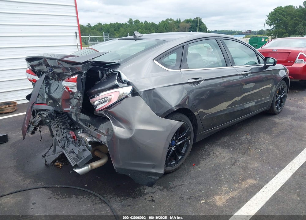 2020 FORD FUSION VIN: 3FA6P0HD4LR139930
