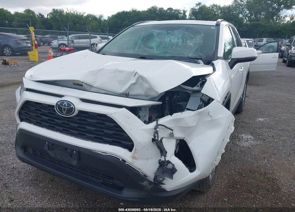 2019 TOYOTA RAV4 XLE PREMIUM VIN: 2T3A1RFV2KW075063