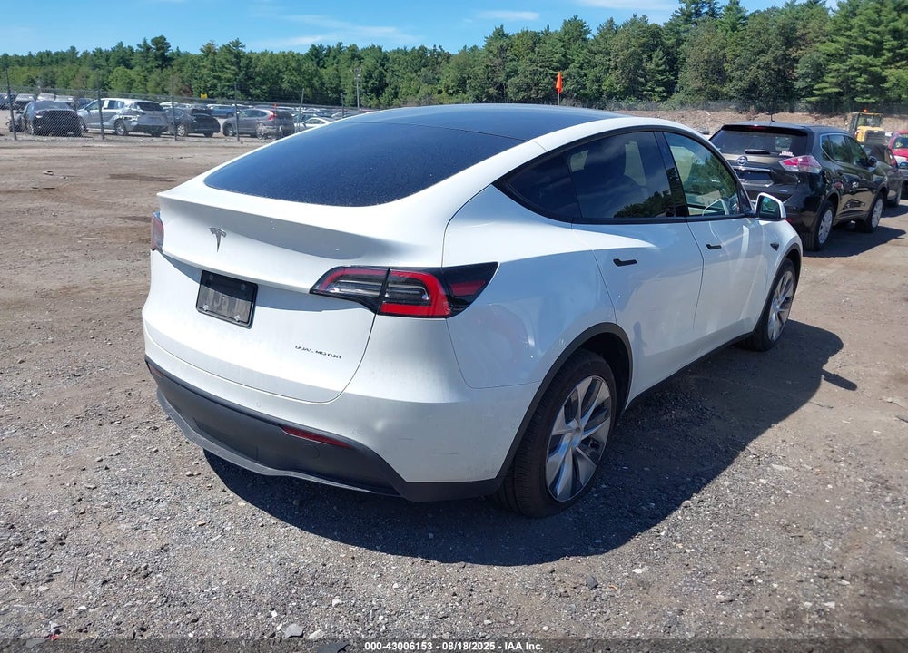 2021 TESLA MODEL Y VIN: 5YJYGDEE5MF083409