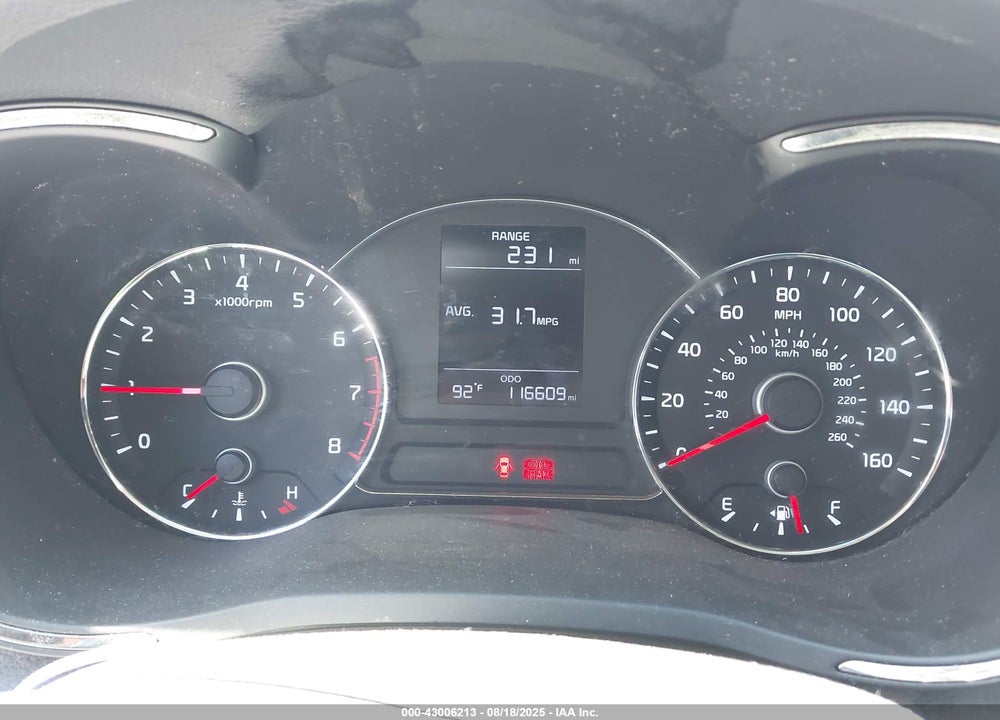 2017 KIA FORTE VIN: 3KPFK4A74HE109037
