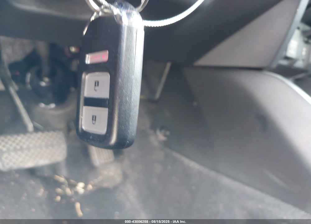 2016 HONDA FIT VIN: JHMGK5H73GX030455