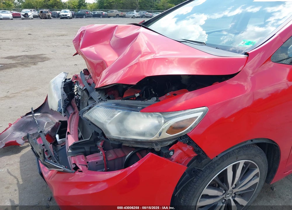2016 HONDA FIT VIN: JHMGK5H73GX030455