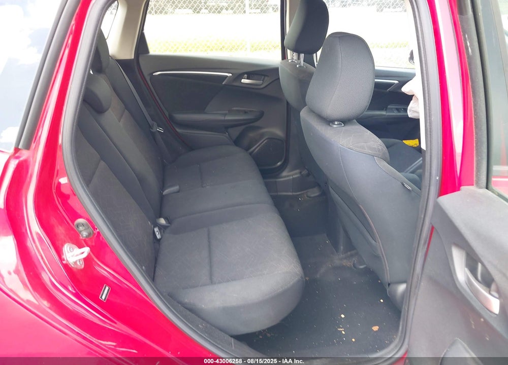 2016 HONDA FIT VIN: JHMGK5H73GX030455