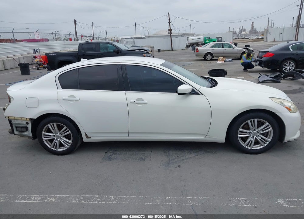 2011 INFINITI G37 JOURNEY VIN: JN1CV6AP9BM504445