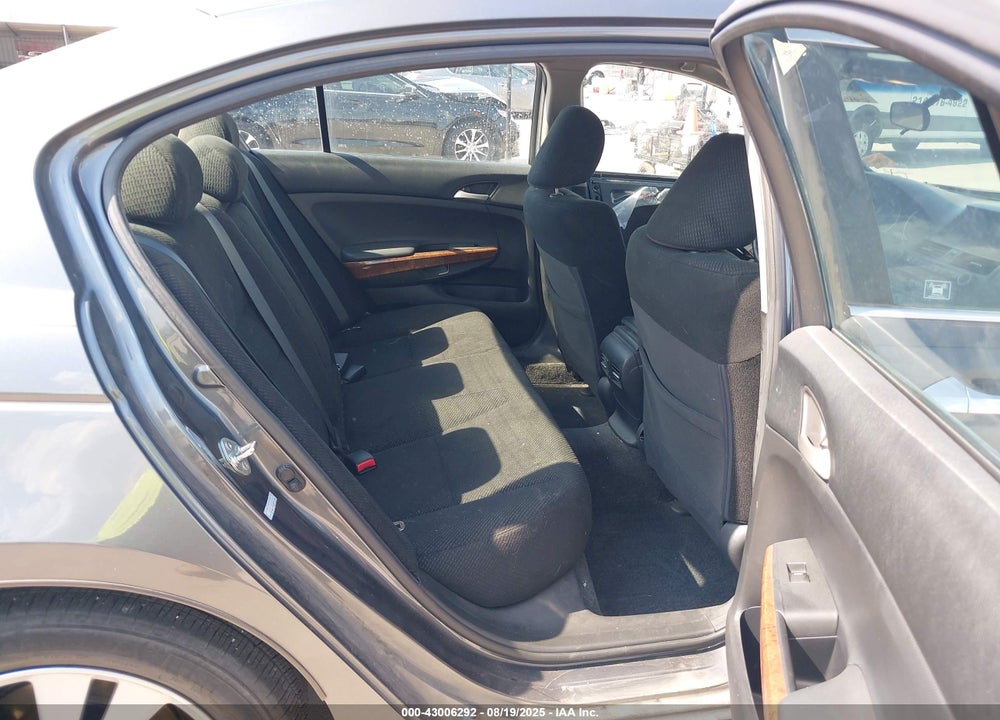 2012 HONDA ACCORD VIN: 1HGCP3F77CA003198