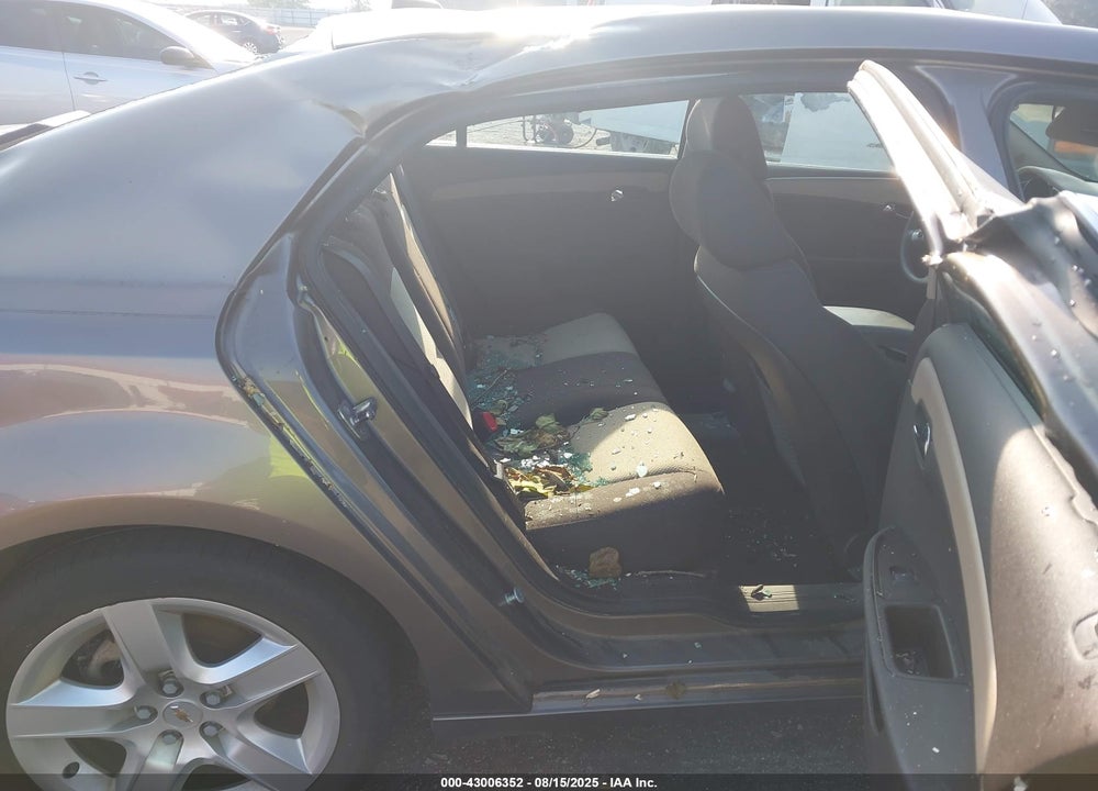 2011 CHEVROLET MALIBU VIN: 1G1ZB5E1XBF293771