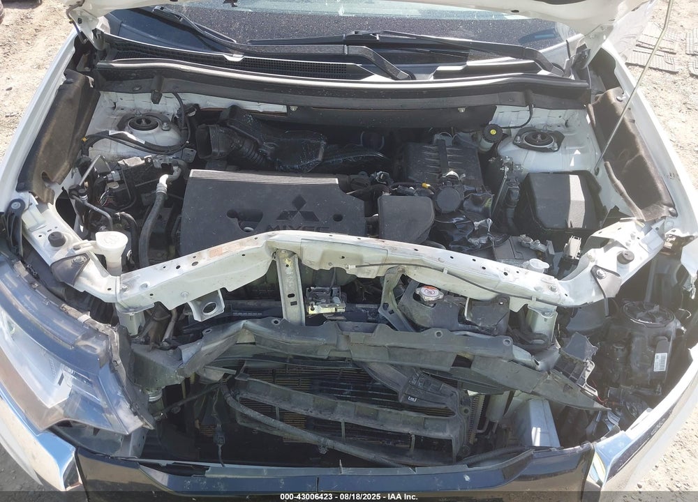 2018 MITSUBISHI OUTLANDER SEL VIN: JA4AZ3A39JZ050181