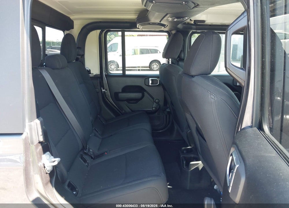 2022 JEEP GLADIATOR WILLYS SPORT 4X4 VIN: 1C6HJTAG7NL135681