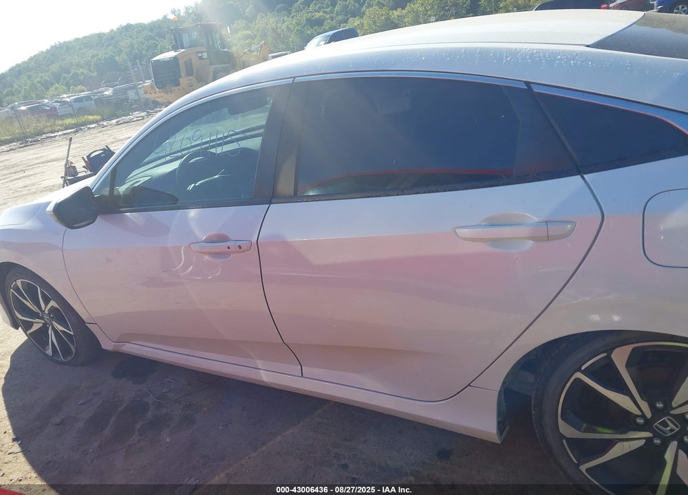 2019 HONDA CIVIC VIN: 19XFC2F8XKE026657