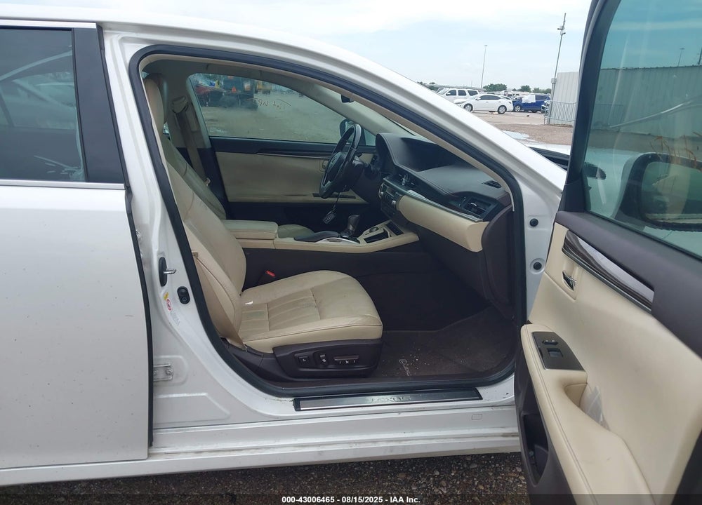 2016 LEXUS ES 350 VIN: 58ABK1GG7GU032771