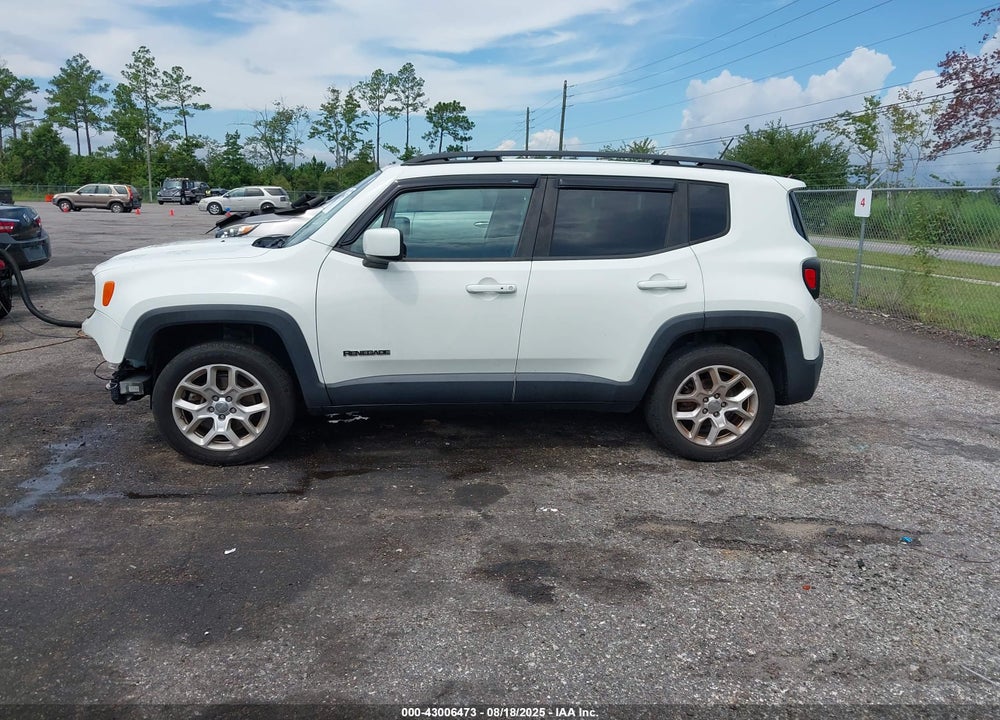 2016 JEEP RENEGADE VIN: ZACCJBBT3GPD96569