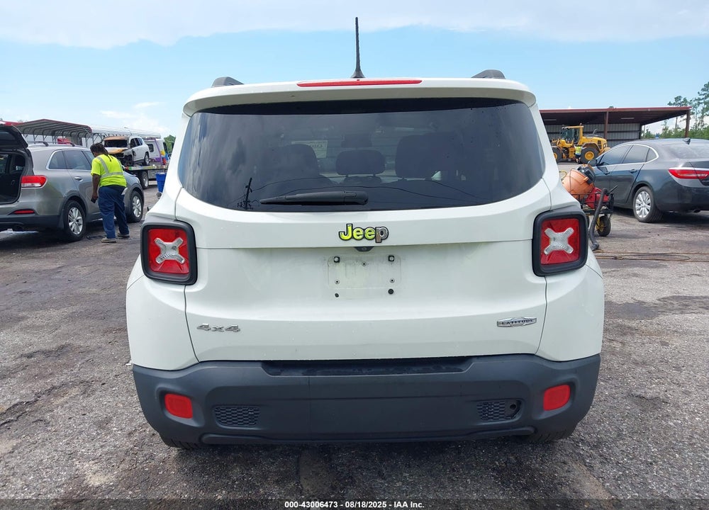 2016 JEEP RENEGADE VIN: ZACCJBBT3GPD96569
