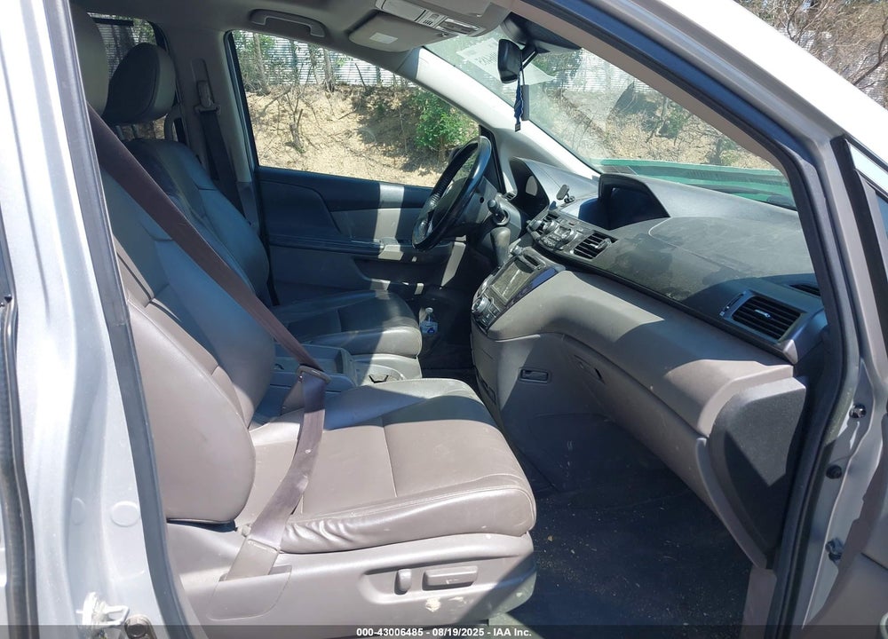 2014 HONDA ODYSSEY EX-L VIN: 5FNRL5H61EB005639