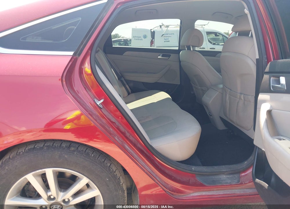 2015 HYUNDAI SONATA ECO VIN: 5NPE24AA2FH144224