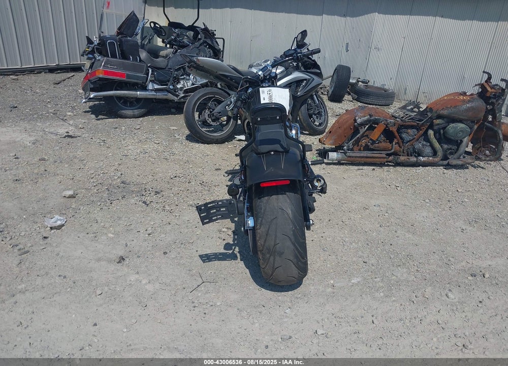 2020 HARLEY-DAVIDSON FXBRS VIN: 1HD1YHK18LB015323