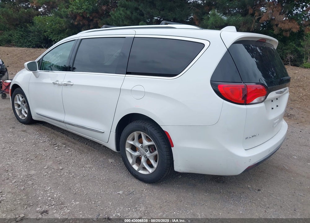 2017 CHRYSLER PACIFICA TOURING L PLUS VIN: 2C4RC1EG9HR525893