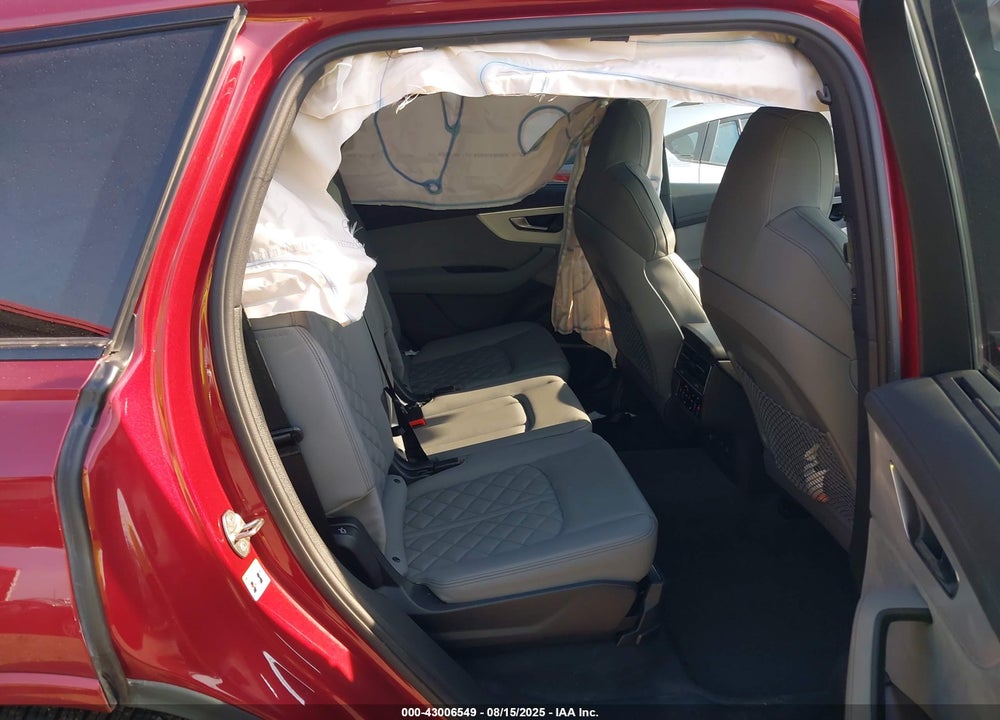 2024 AUDI Q7 VIN: WA1WXBF7XRD003350