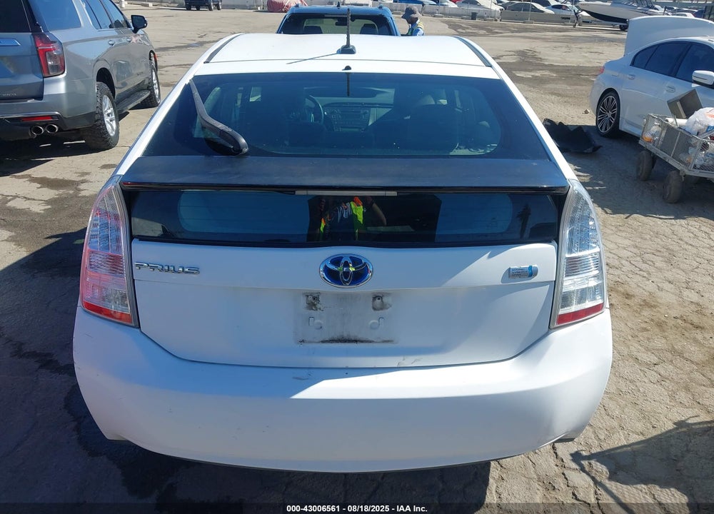 2011 TOYOTA PRIUS VIN: JTDKN3DUXB0251863
