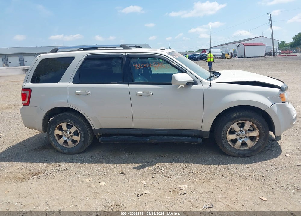 2011 FORD ESCAPE VIN: 1FMCU9EG6BKB64447
