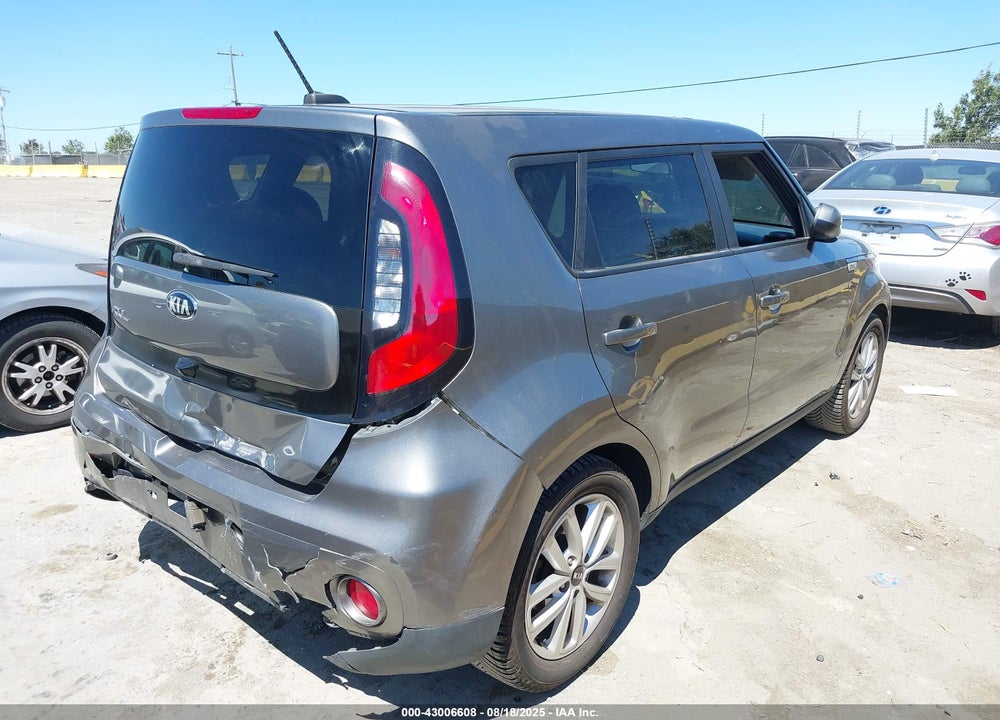 2018 KIA SOUL VIN: KNDJP3A57J7531877