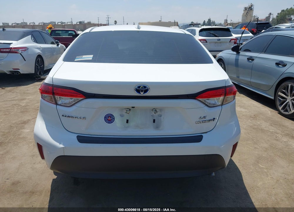 2023 TOYOTA COROLLA VIN: JTDBCMFE4PJ013008