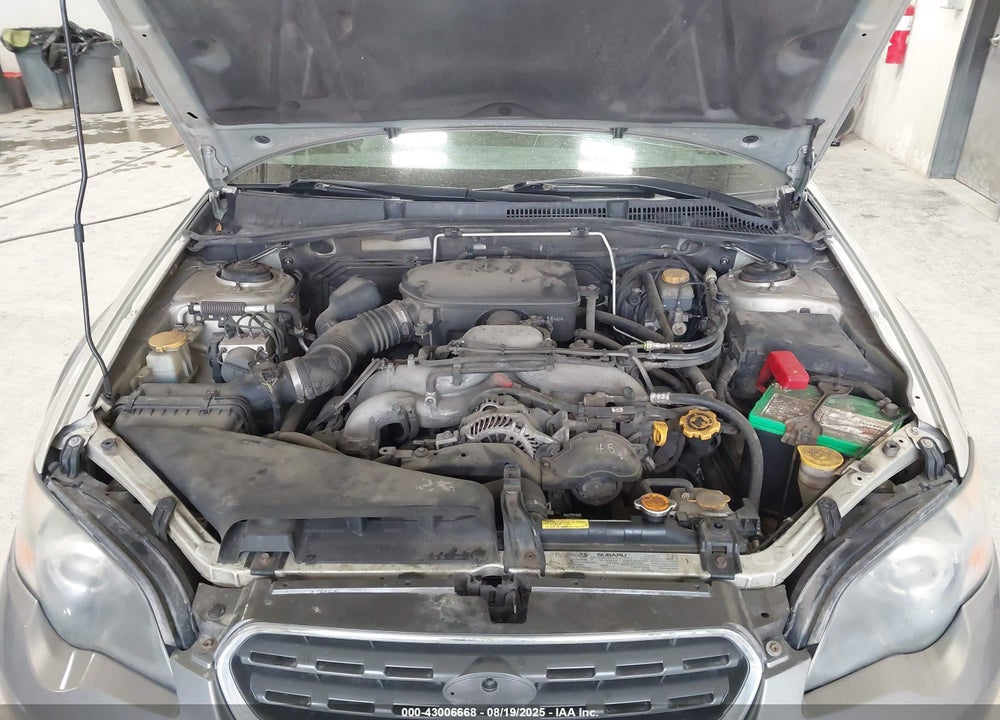 2005 SUBARU LEGACY  (NATL) 2.5I/OUTBACK VIN: 4S4BP61C657343518