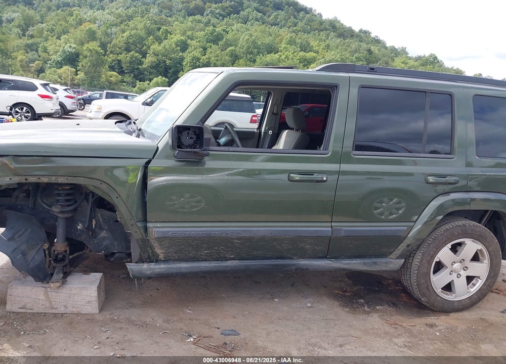 2007 JEEP COMMANDER SPORT VIN: 1J8HG48K07C696453