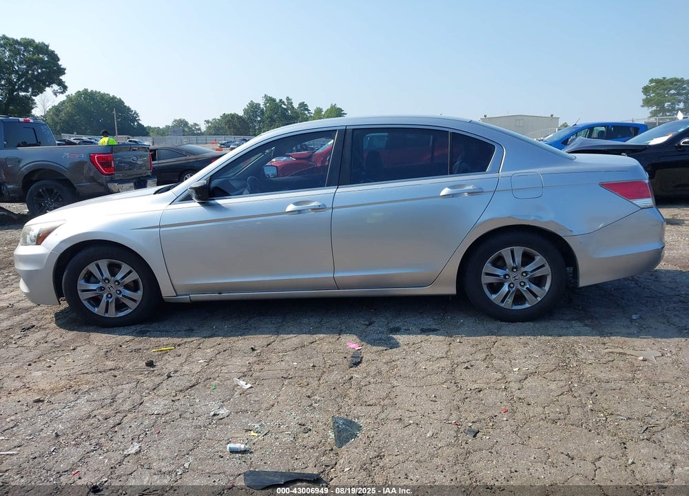 2011 HONDA ACCORD 2.4 SE VIN: 1HGCP2F68BA111085