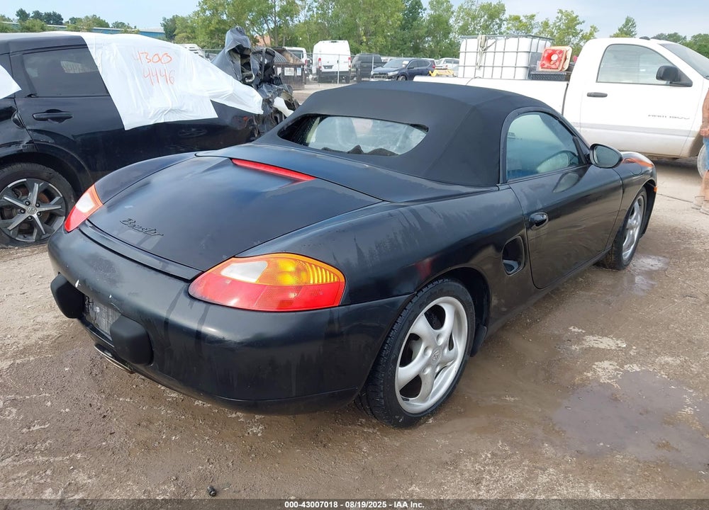 2002 PORSCHE BOXSTER VIN: WP0CA29852U623771