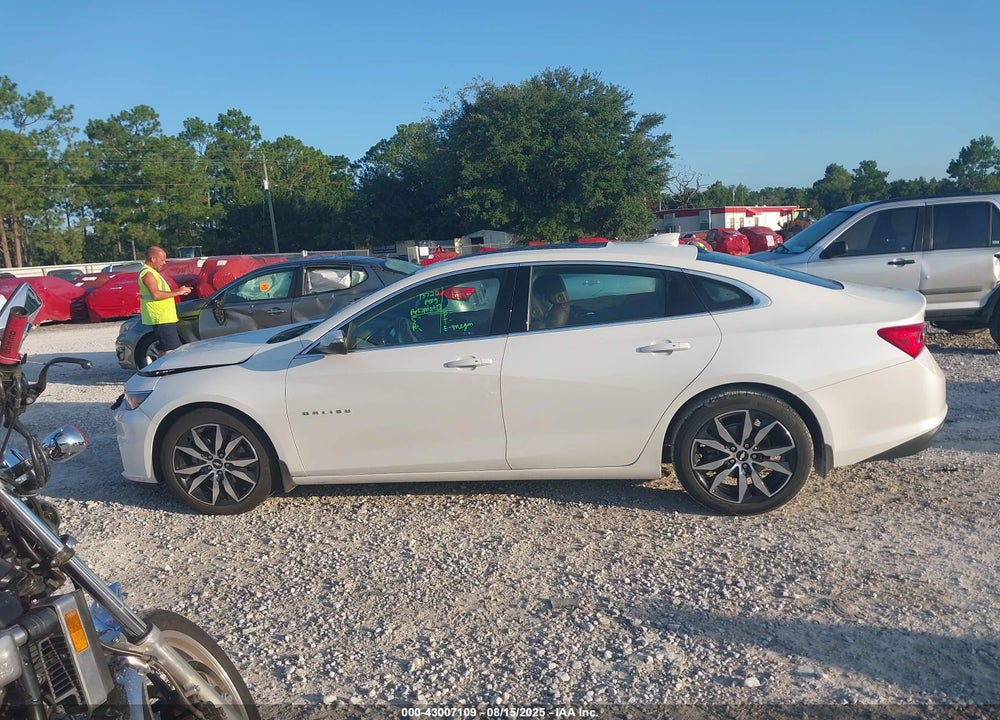2016 CHEVROLET MALIBU VIN: 1G1ZE5ST3GF185156