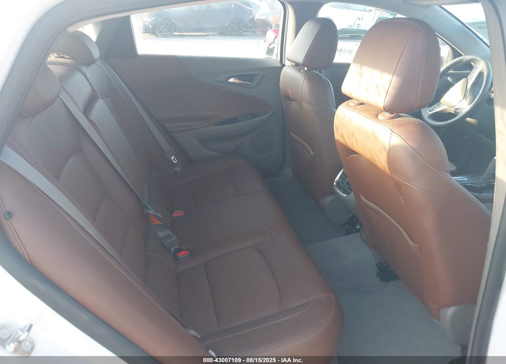 2016 CHEVROLET MALIBU VIN: 1G1ZE5ST3GF185156