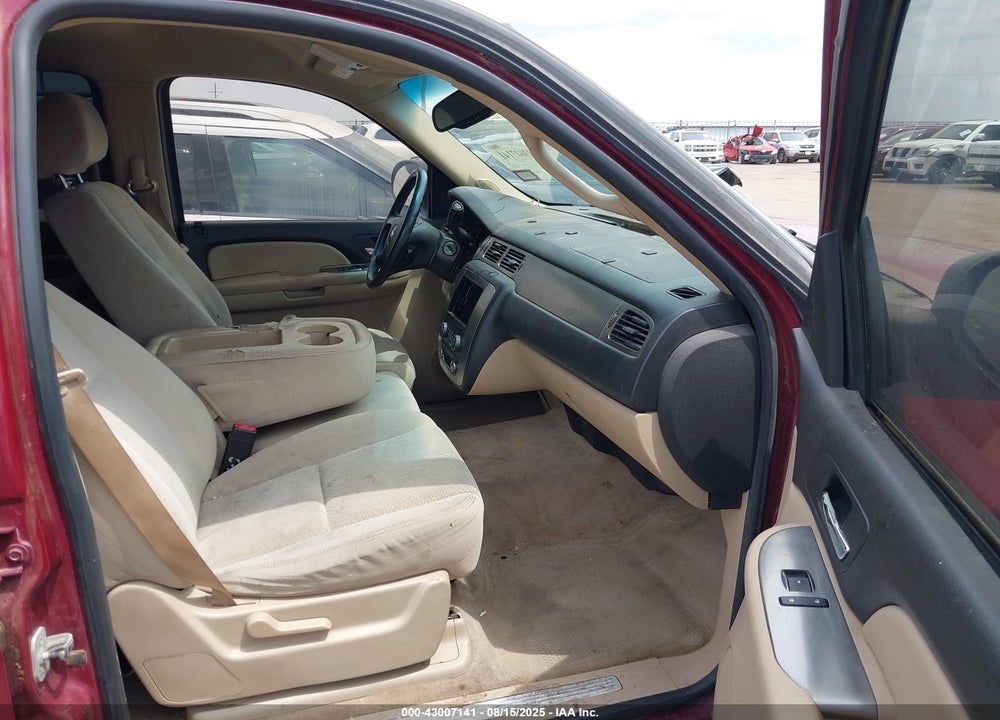 2007 CHEVROLET TAHOE VIN: 1GNFC13067R295847