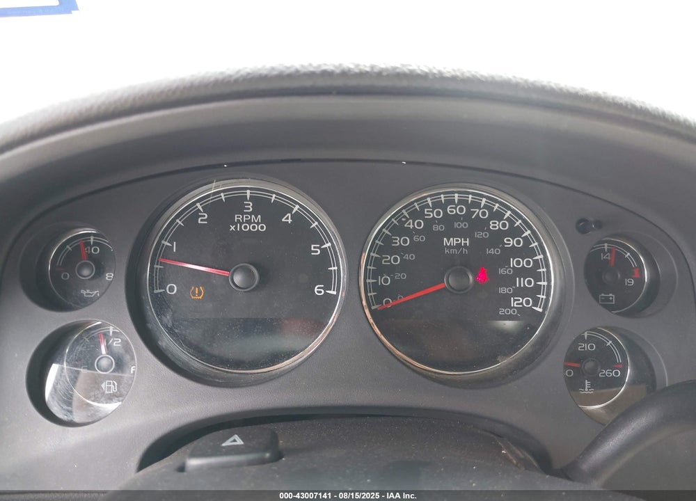 2007 CHEVROLET TAHOE VIN: 1GNFC13067R295847